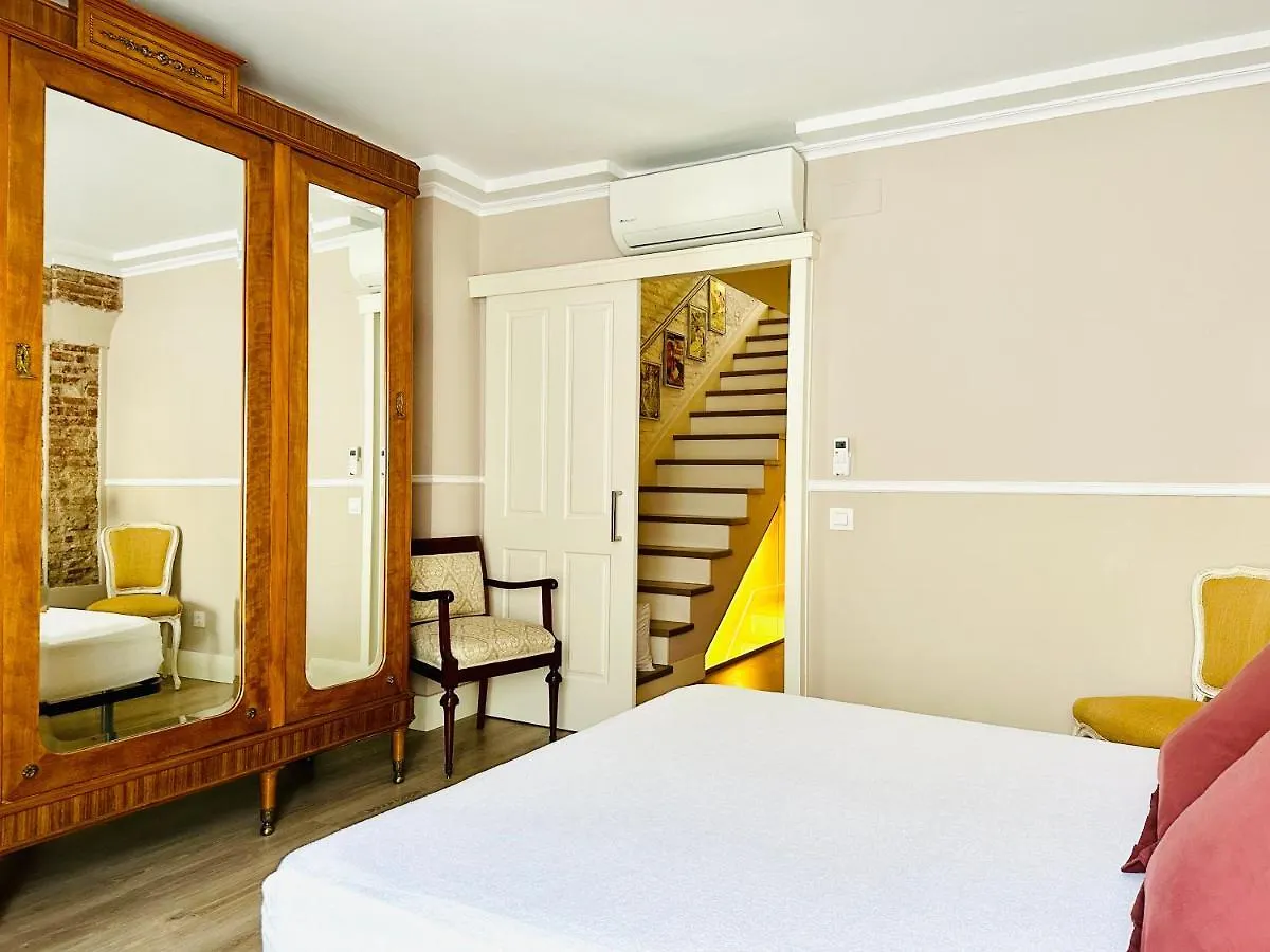 Home Duplex Reus 0*,
